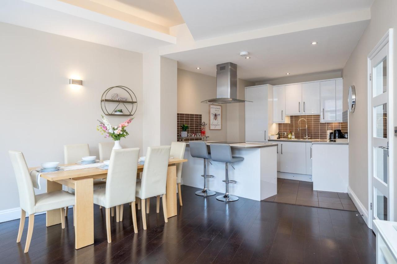 ברייטון Spacious 2 Bedroom Apartment - Sleeps 6 מראה חיצוני תמונה